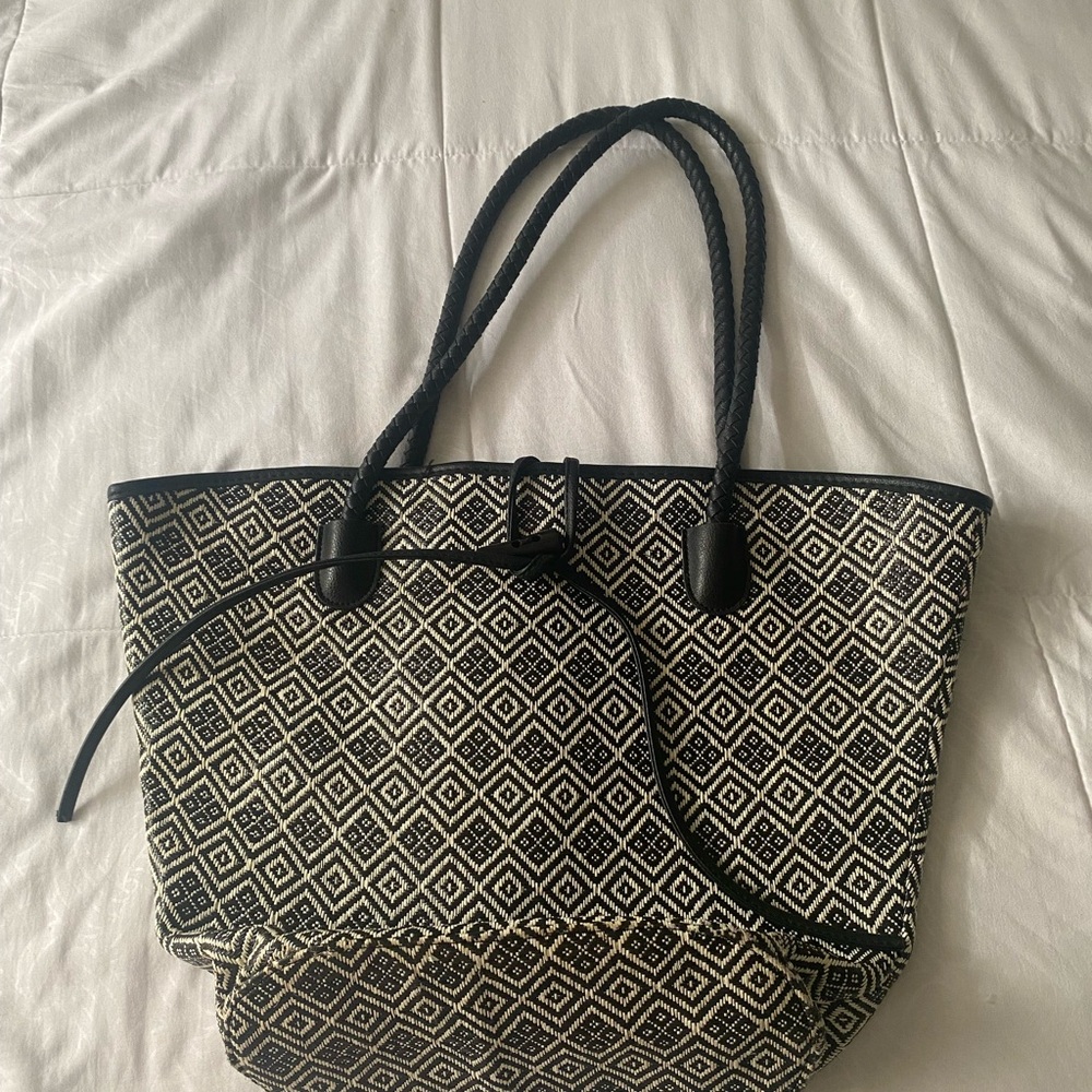 Neiman Marcus Black and White Geometric Tote